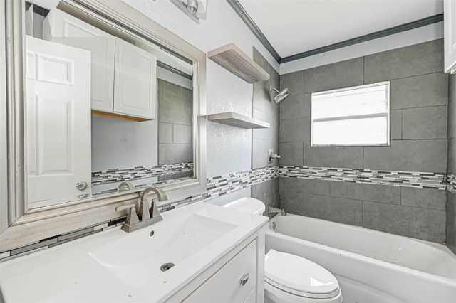 4821 Alvin Street, Houston, TX 77033