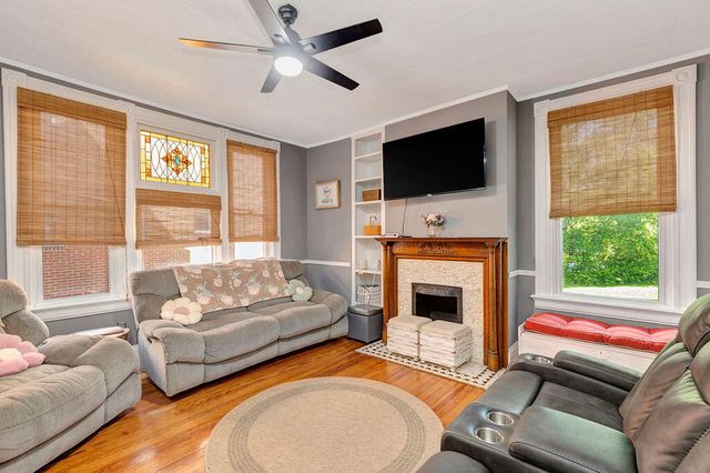 10 Concord Avenue, Fort Thomas, KY 41075
