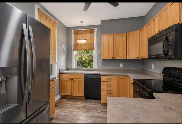 10 Concord Avenue, Fort Thomas, KY 41075