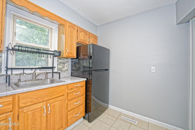 50 Dott Avenue, Colonie, NY 12205
