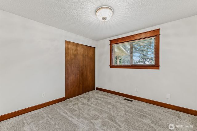 19812 NE 11th Street, Camas, WA 98607