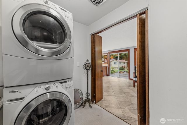 19812 NE 11th Street, Camas, WA 98607