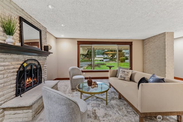 19812 NE 11th Street, Camas, WA 98607