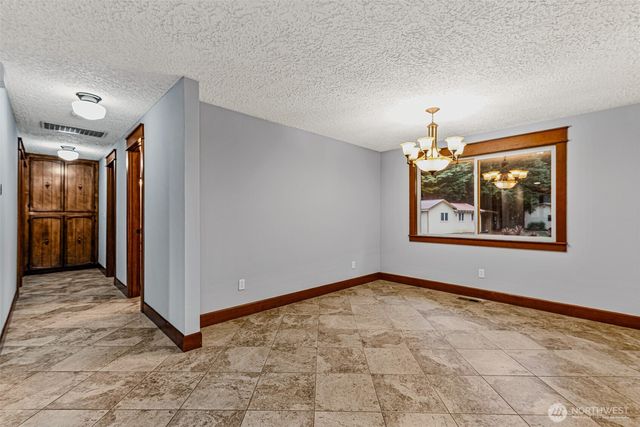 19812 NE 11th Street, Camas, WA 98607