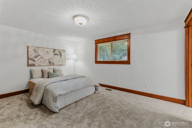 19812 NE 11th Street, Camas, WA 98607