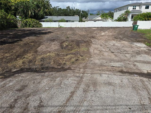 4703 W SAN CARLOS STREET, Tampa, FL 33629