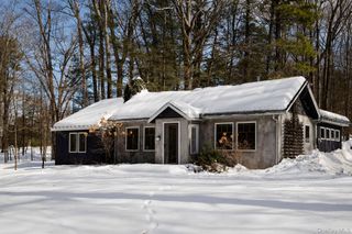 171 W Hurley Road, Woodstock, NY 12491