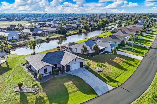 25 BUNKER COURT, Rotonda West, FL 33947