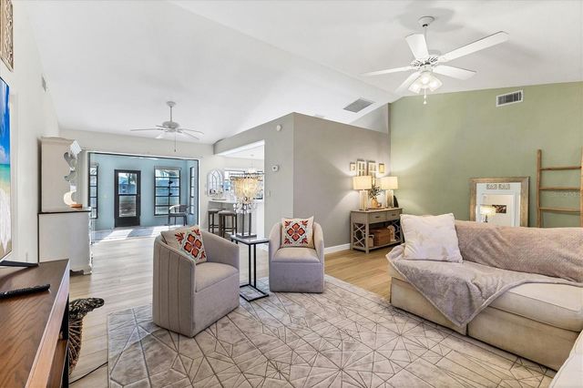 25 BUNKER COURT, Rotonda West, FL 33947