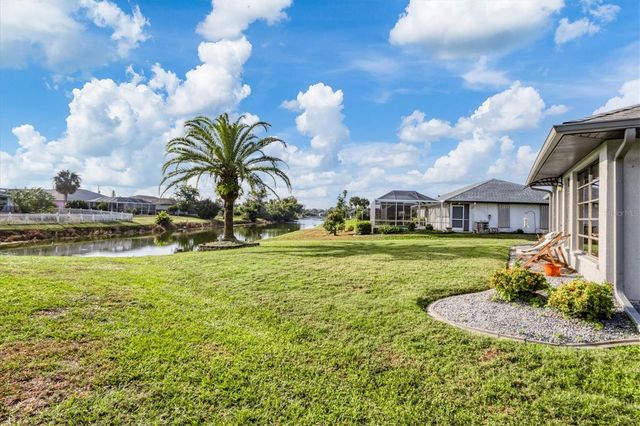 25 BUNKER COURT, Rotonda West, FL 33947