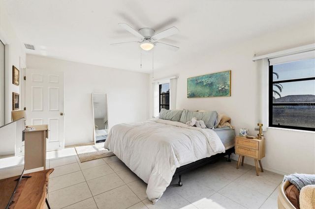 25 BUNKER COURT, Rotonda West, FL 33947