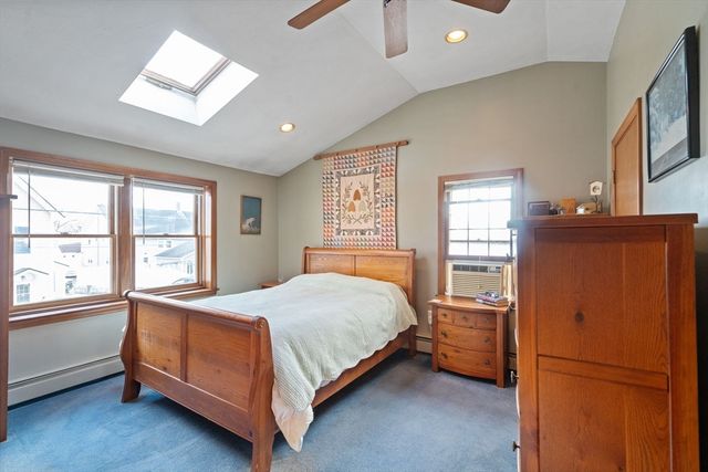 37 Glendale St, Maynard, MA 01754