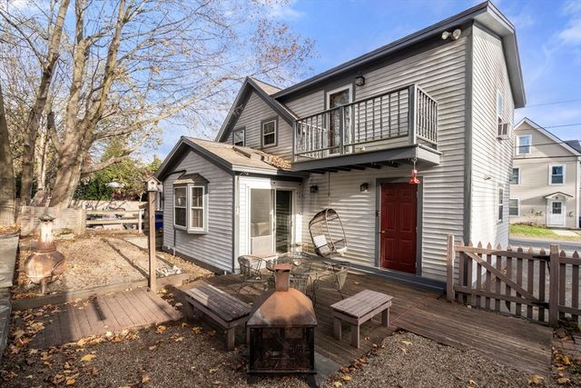 37 Glendale St, Maynard, MA 01754