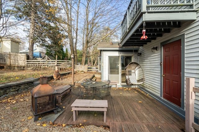 37 Glendale St, Maynard, MA 01754