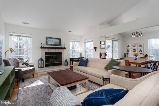 212 SONNET PL, Lawrence Township, NJ 08648