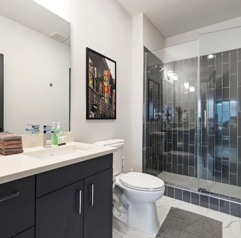 303 31st Ave N Apt 212, Nashville, TN 37203