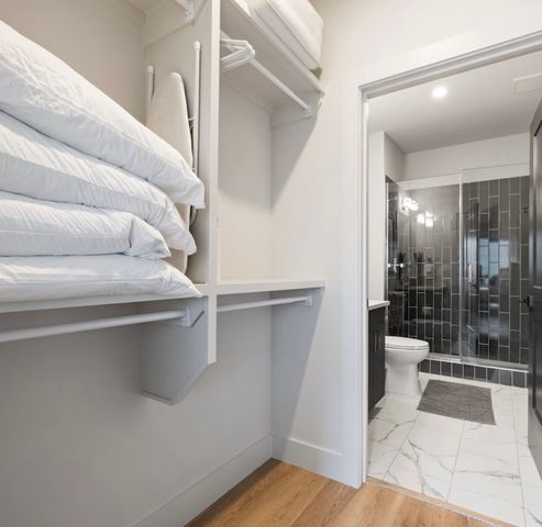 303 31st Ave N Apt 212, Nashville, TN 37203