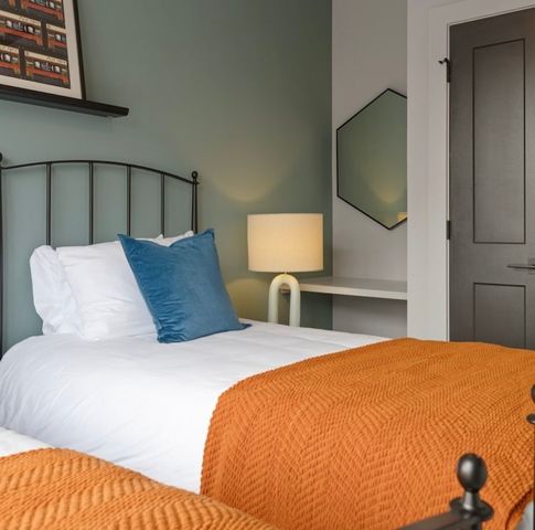 303 31st Ave N Apt 212, Nashville, TN 37203