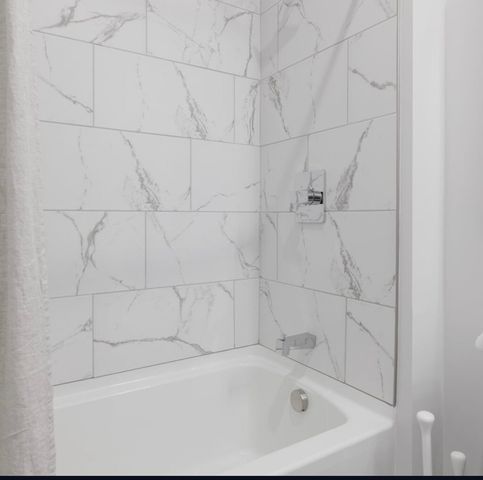 303 31st Ave N Apt 212, Nashville, TN 37203