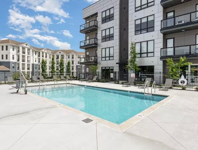 303 31st Ave N Apt 212, Nashville, TN 37203