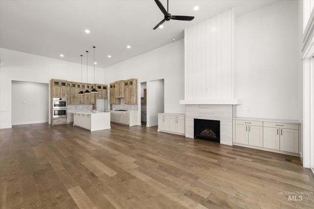 7265 E Red Kite St, Nampa, ID 83686