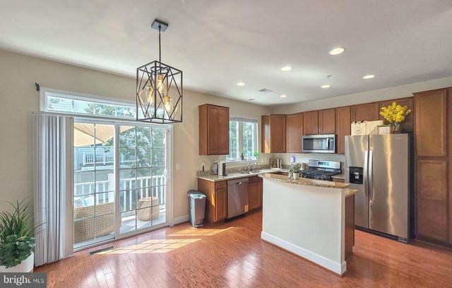 504 JURGENSEN PL, Hyattsville, MD 20785