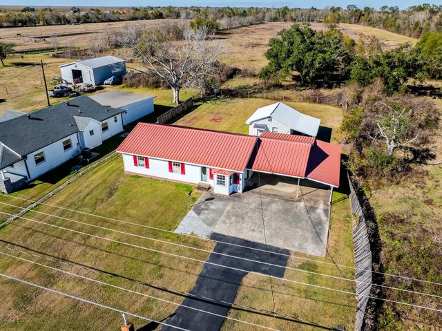 2498 Hwy 182, Raceland, LA 70394