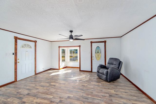 2498 Hwy 182, Raceland, LA 70394