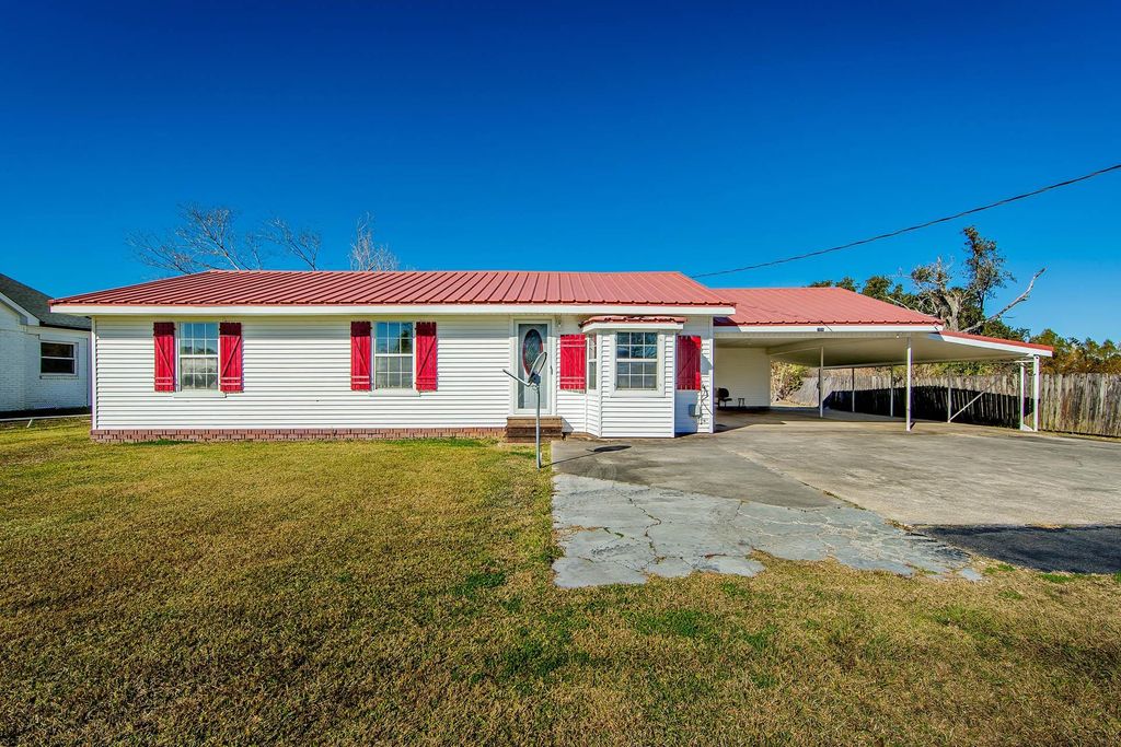 2498 Hwy 182, Raceland, LA 70394