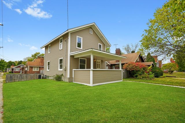 1604 Grant Avenue, Rockford, IL 61103