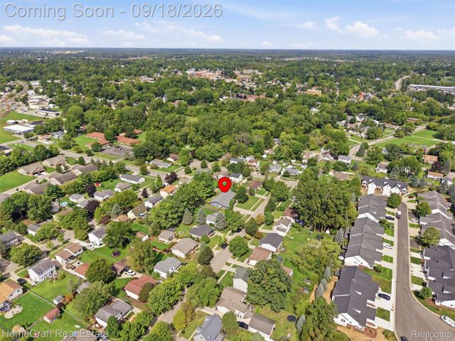 802 Tanager Trail, Howell, MI 48843
