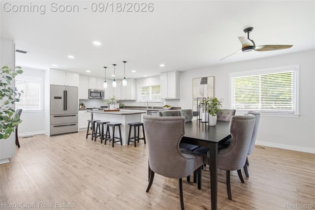 802 Tanager Trail, Howell, MI 48843