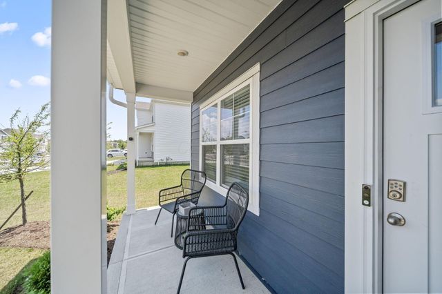 211 Sterndale Drive, Pickerington, OH 43147