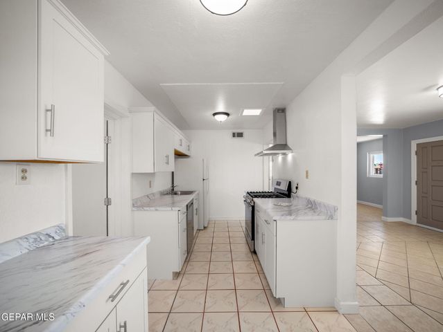 7441 YUMA Drive, El Paso, TX 79915