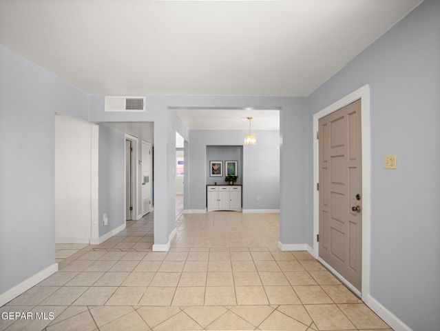 7441 YUMA Drive, El Paso, TX 79915