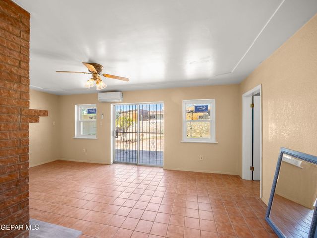 7441 YUMA Drive, El Paso, TX 79915