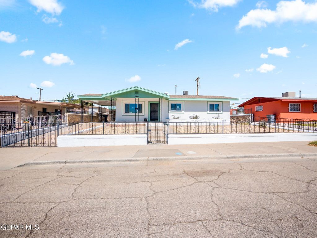 7441 YUMA Drive, El Paso, TX 79915