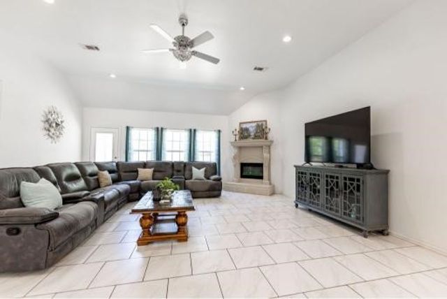 7320 County Road 3512, Quinlan, TX 75474
