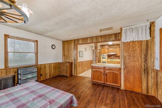 10750 County Road 15, Longmont, CO 80504