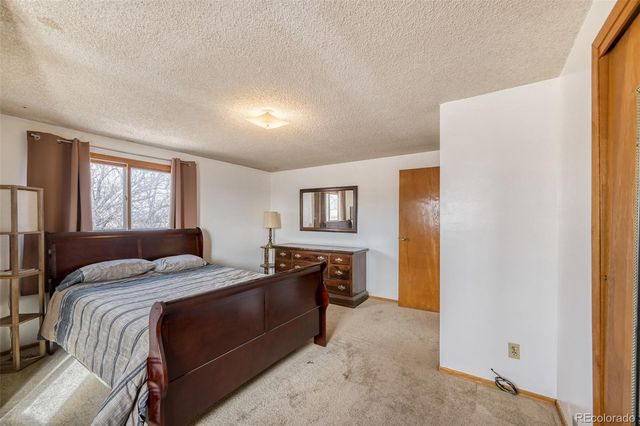 10750 County Road 15, Longmont, CO 80504