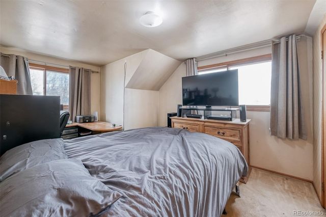 10750 County Road 15, Longmont, CO 80504