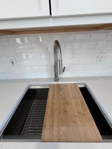 6 Andre Avenue, Tappan, NY 10983