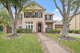 7418 Dresden Avenue, Sugar Land, TX 77479