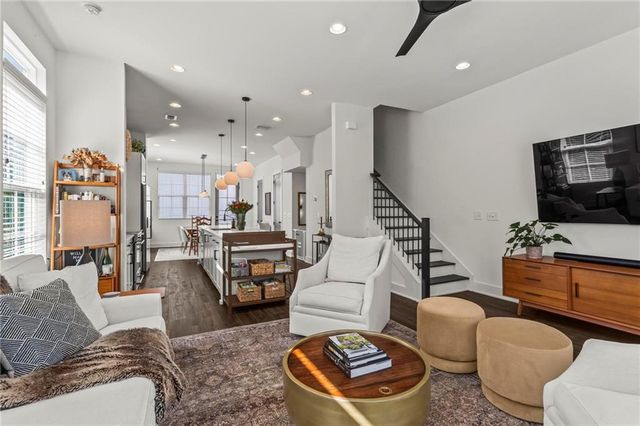 1221 Oxley NW Place, Atlanta, GA 30307