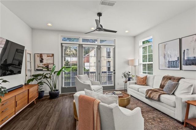 1221 Oxley NW Place, Atlanta, GA 30307