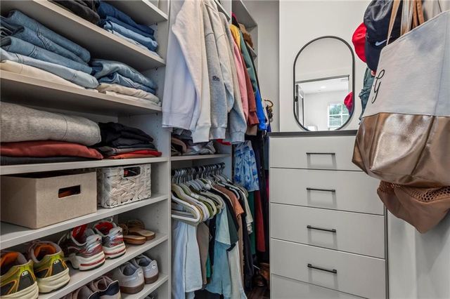 1221 Oxley NW Place, Atlanta, GA 30307