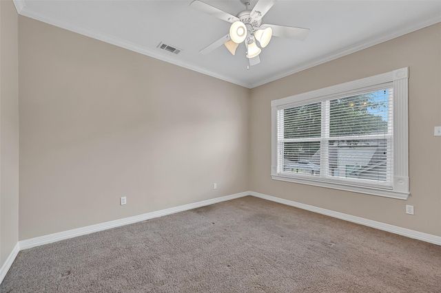 2220 Manchester Lane, Pearland, TX 77581
