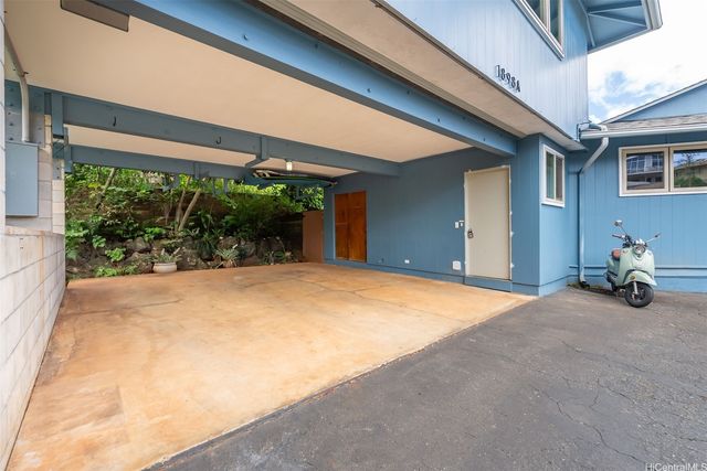 1898-A Iwi Way, Honolulu, HI 96816