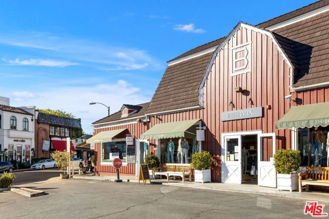 533 Lincoln Boulevard, Santa Monica, CA 90402