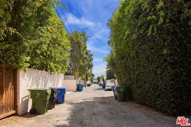 533 Lincoln Boulevard, Santa Monica, CA 90402